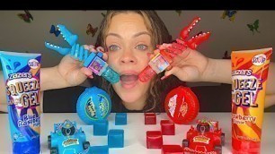 'ASMR RED FOOD VS BLUE FOOD, SQUARE JELLY, SOUR GEL, HUBBA BUBBA GUM, GATOR CHOMP CANDY MUKBANG'