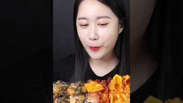 'asmr mukbang korean food'