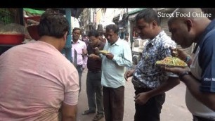 'Egg Roll Chow Mein Most Available & Tasty Street food at Kolkata Boro Bazar'