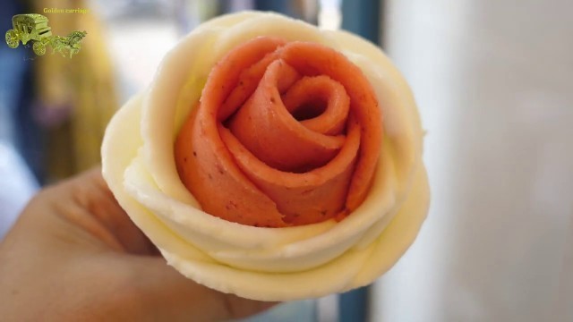 '명동 손기술 장미 아이스크림 / Korean Rose Ice Cream / Street Food Myeong-dong'