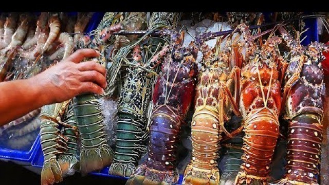 'Thai Street Food - GIANT RAINBOW LOBSTER Hua Hin Seafood Thailand'