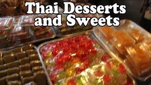 'Thai Dessert: Trying Thai Street Food Desserts and Sweets. Street Food in Thailand Vlog'