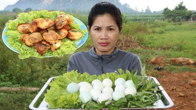 'Awesome Cooking Egg Fried With Vegetable Recipe -  Cook Egg Recipes -  Village Food Factory'