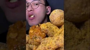 'ASMR BHC Sweet Chicken&Cheese ball MUKBANG KOREAN FOOD | Eating Sound Prettyman | TikTok #Shorts'