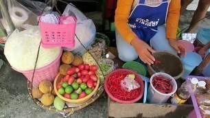 'Best Thai Papaya Salad - Thai Som Tum - Thailand Street Food'