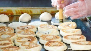 'Japanese Street Food - Hotteok Chocolate Korean Traditional  Pancake Osaka Japan'