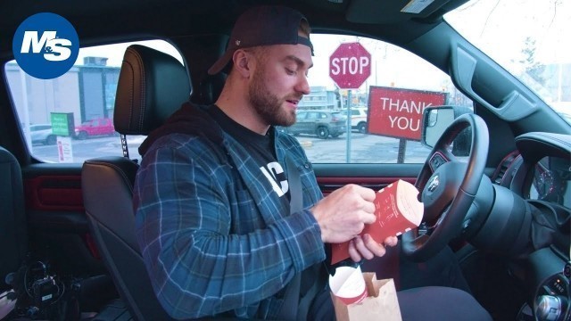 'Chris Bumstead\'s Post-Workout Nutrition | Clean Fast Food | Drive-Thru Edition'