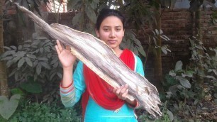 'Village Food Recipes | Dry Fish Recipe | Cooking By Street Village Food'