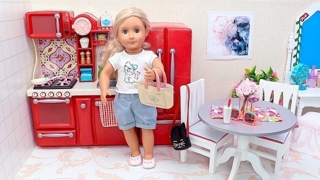 'Our Generation organizes food in fridge toy after grocery shopping - Play Dolls!'