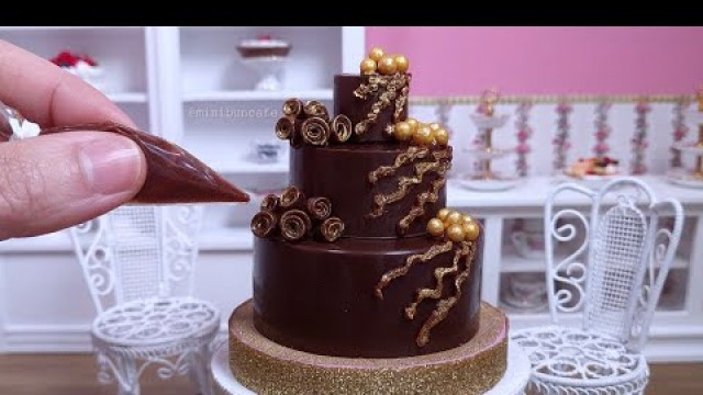 'Miniature Chocolate Rose Bunch Cake - Mini Food ASMR'