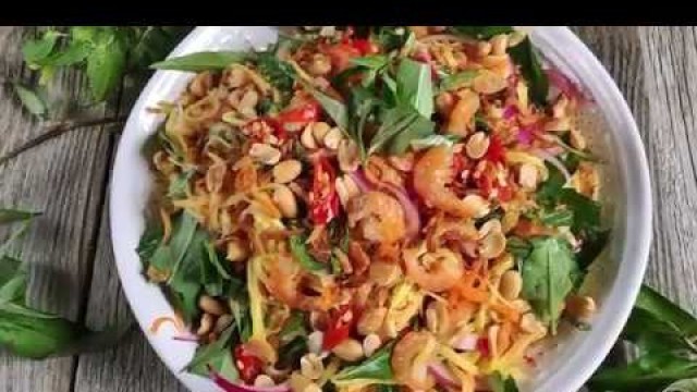 'AMAZING Mango Salad with Dried Shrimp - Gỏi Xoài Tôm Khô'