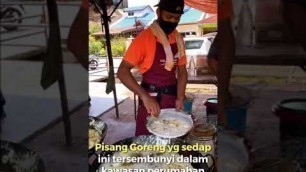 'Malaysian Street Food - PISANG GORENG - More Than 25 Years Old Stall #Shorts'