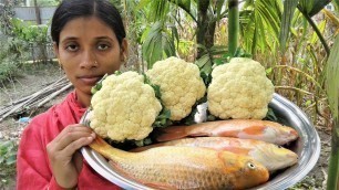 'Village Food Recipe | Golden Carp Fish and Cauliflower Recipes Cooking By Street Village Food'