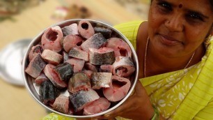 'Delicious Village Style Fish Curry | Prepared By My Mummy | VILLAGE FOOD'