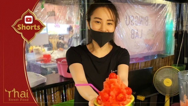 '#Shorts | Watermelon Slushie Slushy | Train Night Market Ratchada | Thai Street Food'