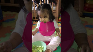 '10months old baby girl who loves to eat broccoli, or any fruits and veggies..'