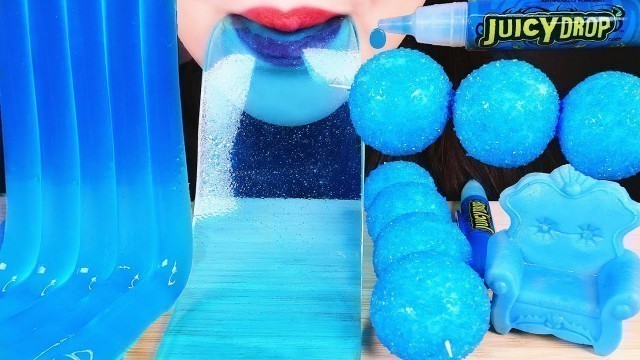 'ASMR BLUE FOOD: EDIBLE SOFA CHAIR, SHEET JELLY NOODLES, SUGAR COATED PLANET GUMMY BALLS, JUICY DROP'