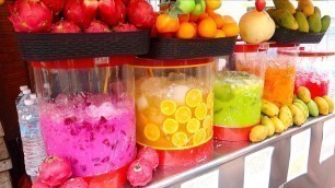 'Malaysian Street Food Compilation - Fruits Smoothies'