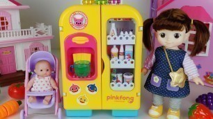 'Baby Doll food Refrigerator and baby shark toys play house story - ToyMong TV 토이몽'