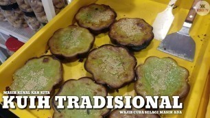 'KUIH BAKAR KUIH NENEK MOYANG KITA SEDAP | MALAYSIAN STREET FOOD #021'