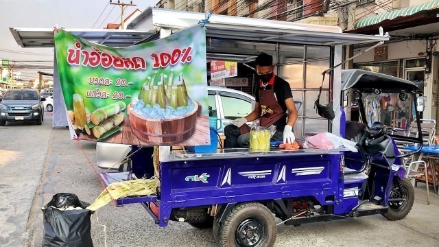 'Sugarcane Juice Vendor with Machine | Thai Street Food'