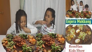 'Eating Enjera, Eritrean/Ethiopian Traditional Food @RemHan Kids Show'