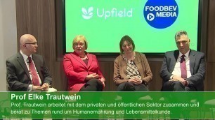 'Prof. Elke Trautwein während des Upfield/FoodBev Symposiums zur Verbraucheraufklärung von \"guten\" un'