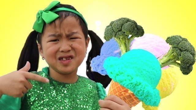 'Jannie and Friends Pretend Play with Funny Magic Food Prank For Kids Video'