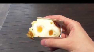 'Yummy egg bread/Korean Street Food in Myeong-dong'