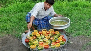 'CAPSICUM OMELETTE | Bell Pepper Omelette Recipe | Village Food'