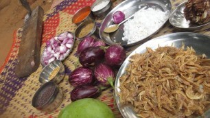 'Unakka Chemmeen Kulambu my village cooking / Village food Recipes'