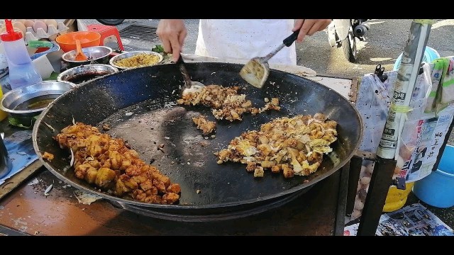 'Malaysian Street Food Char Koay Kak Famous Hawker at Weekend Market | Chinese Food | ASMR'