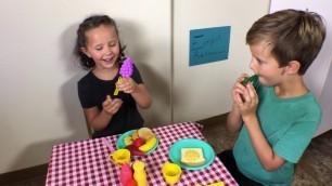 'Learn English Words! Pretend Play Food! Restaurant!'