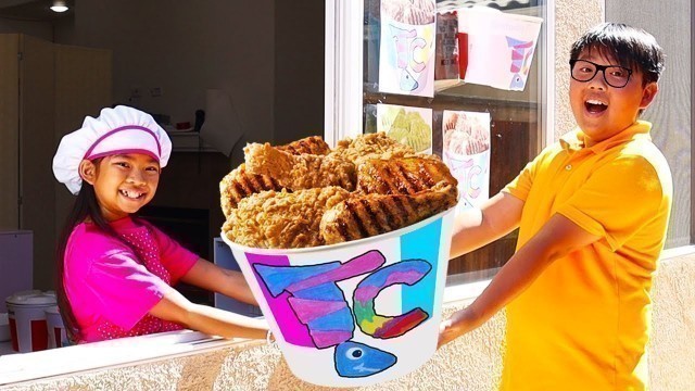 'Emma Pretend Play Fried Chicken Drive Thru with Food Toys for Kids'