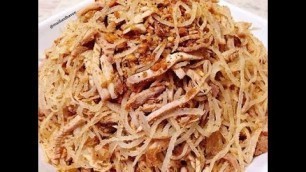 'How To Make Shredded Pork Skins \"Bi Heo\"'