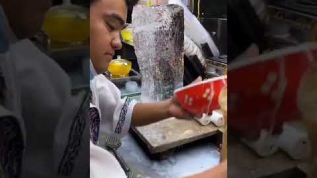 'Famous Chinese street food - Amazing skills of chef making yummy Uyghur yoghurt drink 新疆酸奶 #Shorts'