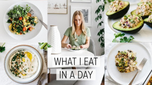 'WHAT I EAT IN A DAY | Whole30 recipes'