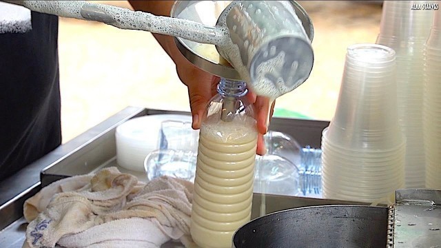 'Malaysian Street Food - Fruits, Milk, Summer Fresh Drinks'