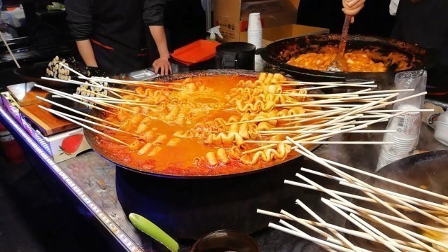 '7 Amazing Must Try Korean Street Food [ Halal ]'