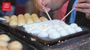 'Bangkok Street Food | Vegetarian Takoyaki Famous Osaka Dish of Japan - Yaowarat Chinatown'