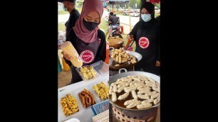 'Malaysian Street Food - Keropok Getel (Keropok Lekor Goreng Terus)'