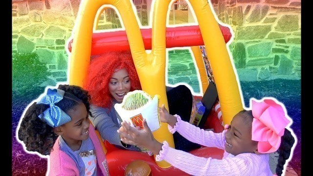 'Pretend Play Food - McDonald\'s Drive Thru Food'