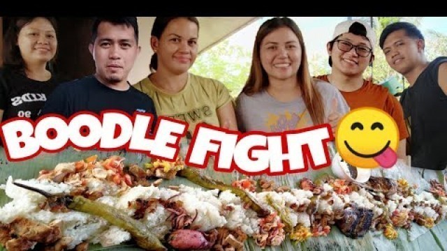 'PINOY FOOD BOODLE FIGHT with my Family and Friends | laughtrip to the max'