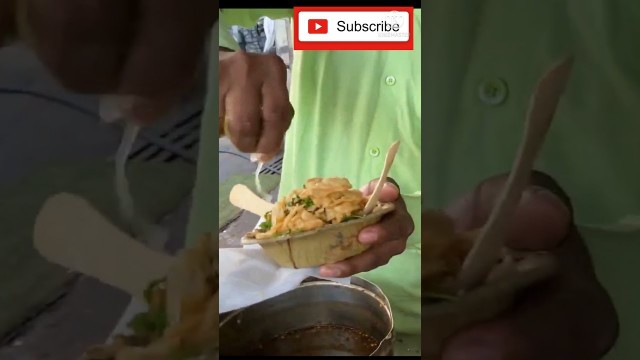 '#short Famous Matar Chat Pandit Chat Bhandar | Street Food Of Lucknow #youtubeshorts #youtubeshort'