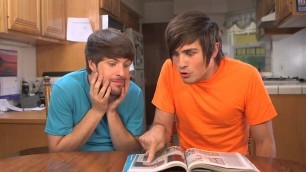 'Vietsub | Smosh | FOOD BATTLE 2012! | HD'