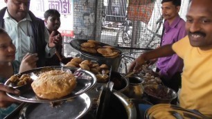 'Shyam ji Kachori Bhandar - Most Busy Vendor - Lucknow Street Food Loves You'