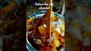 '#streetfood #viralshorts #youtubeindia #viralvideo lucknow ki famous(tikki)