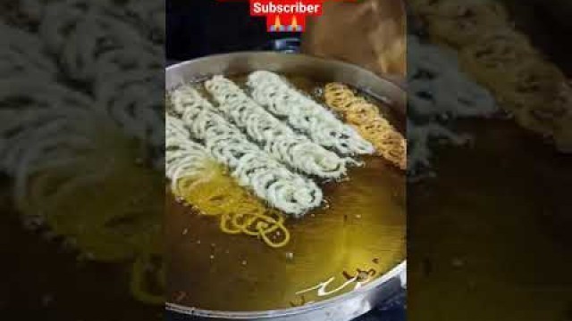 'Famous Lakhpati Jalebi || Lucknow Famous Jalebi|| Indian Street Food || #shorts #jalebi #streetfood'