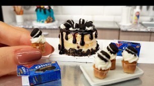 'Mini, REAL OREO cakes and cupcakes 