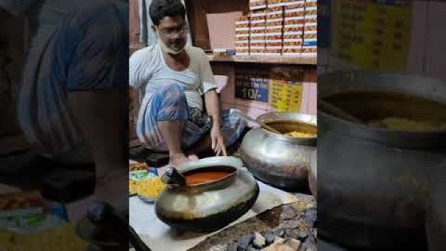 'Lucknow famous Biryani :- Idrish Biryani. #food #lucknowfood #foodies #hindustaniexplorer #foodvlog'